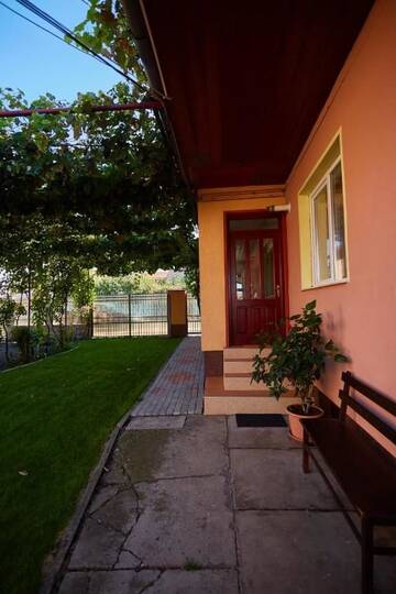 Фото номера Дом с 1 спальней Дома для отпуска Casa Mariana г. Hărman 26